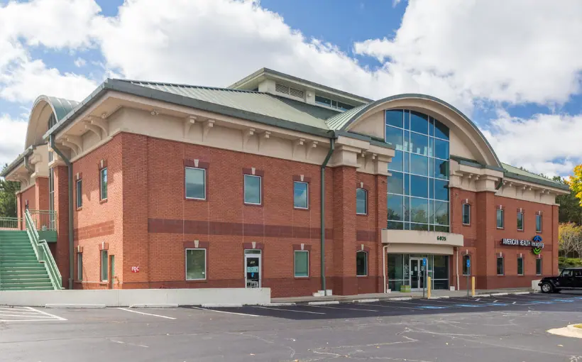 Valsad Properties has sold the medical office building at 6025 Professional Parkway in Douglasville, GA for $7.2 million.