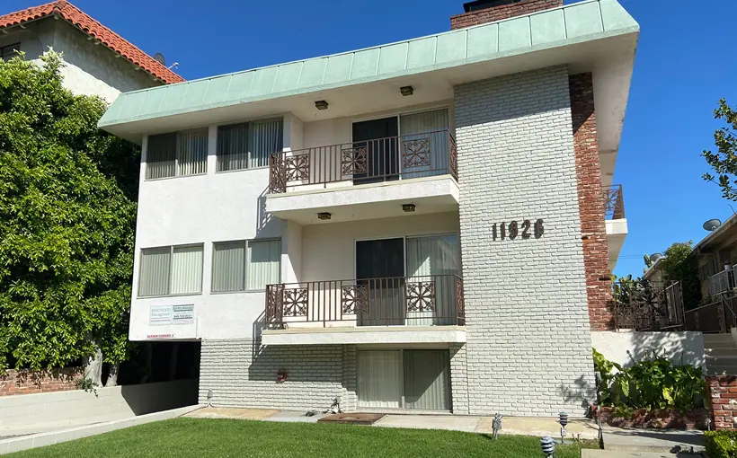 CA 11926-Dorothy-St Brentwood Los Angeles