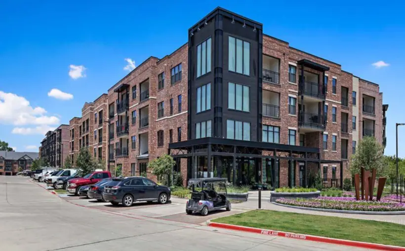 CBRE Q1 2022 Apt Stats