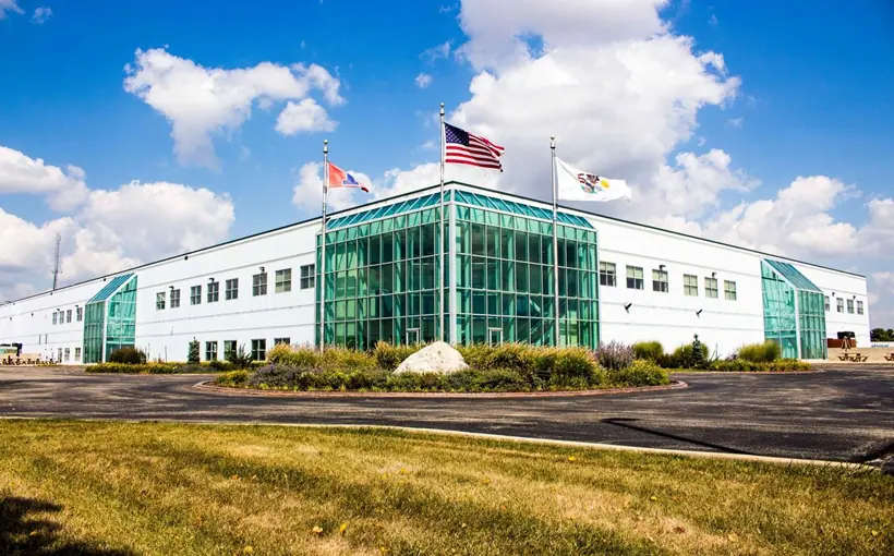 Coldwell Banker Commercial Devonshire arranged the sale of a 194,380-square-foot industrial property in Champaign, IL