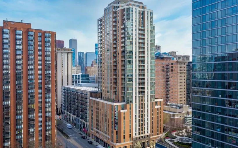 Interra Realty represented Crescent Heights in the $82.5-million sale of an apartment high-rise at 8 E. 9th St. in Chicago's South Loop