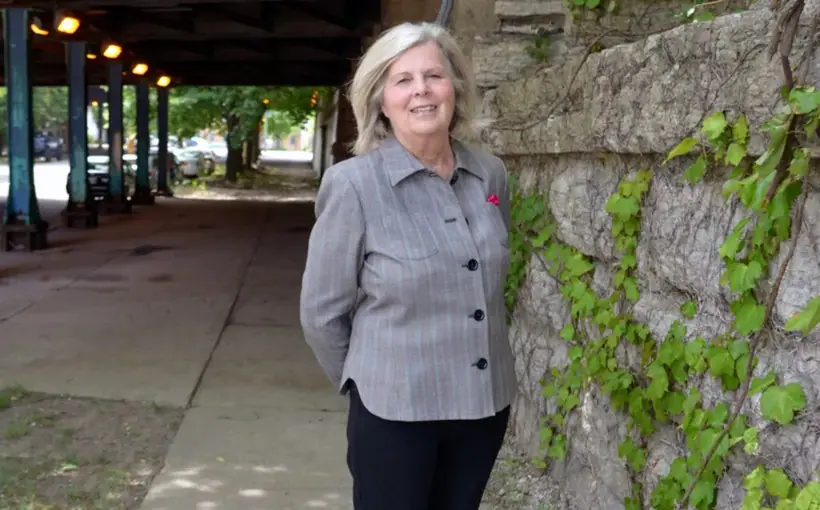 CHI Jane Robins TMG Real Estate