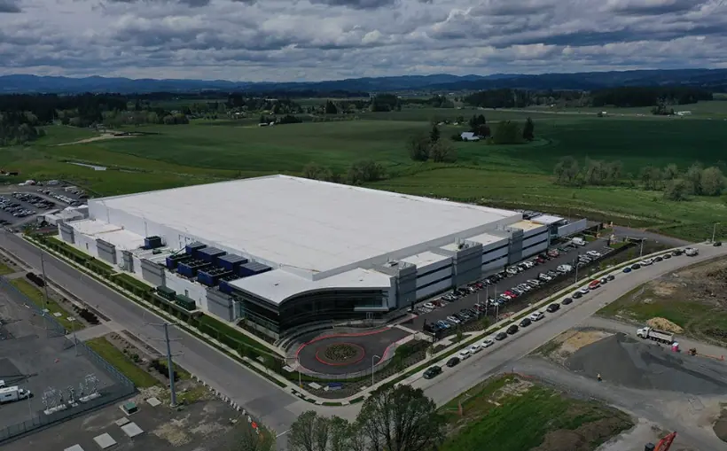 New Portland Data Center Acquires Refinancing