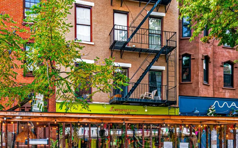 Ariel Property Advisors closed the $7.065-million sale of 156 Court St., a mixed-use property in Brooklyn