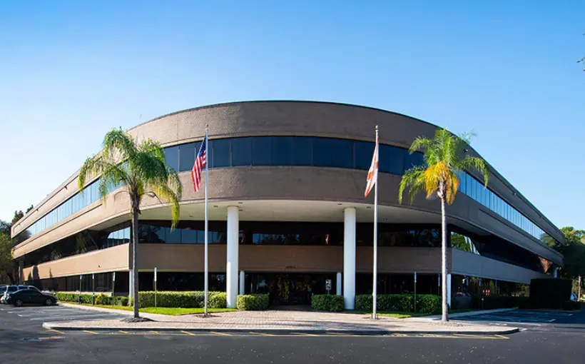 CBRE has arranged the sale of Presidents Plaza II in Tampa, FL’s Westshore submarket.