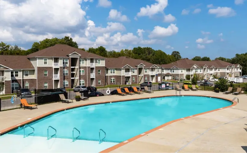 Newmark has completed the $70.5-million sale of Reserve at Oakleigh multifamily in Antioch, TN