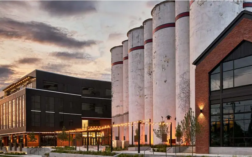 Vintage South Development has acquired the Stocking 51 office and retail center in Nashville, TN.