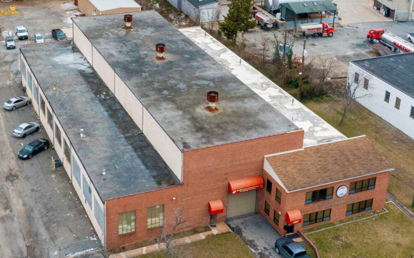 MacKenzie Commercial Real Estate Services, LLC, has brokered the $2.3-million sale of a warehouse located at 1407 Rome Road in Halethorpe, MD.