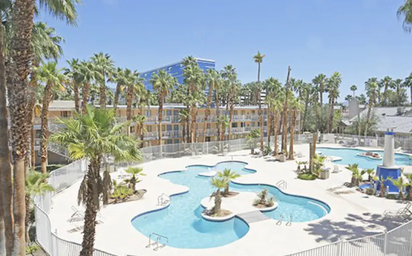 996-Unit Harbor Palms Las Vegas Sells