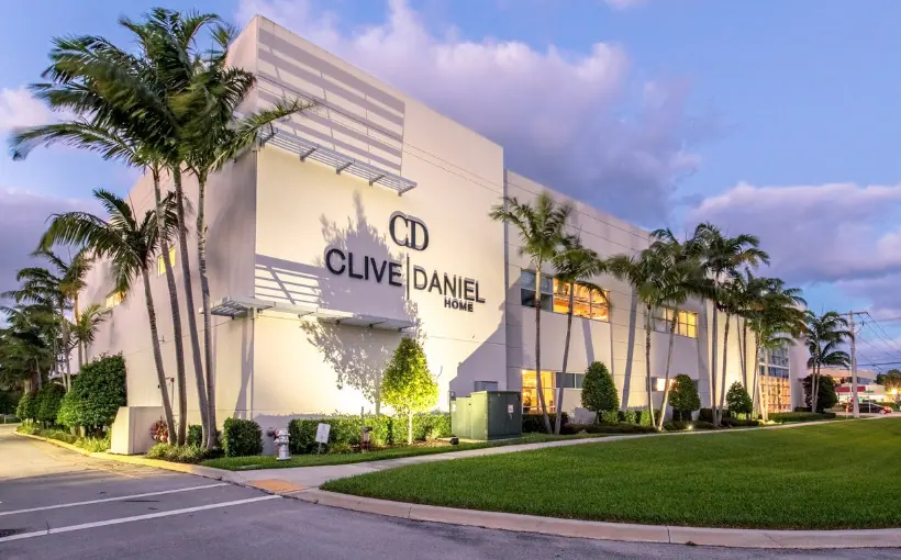 The Becker Organization has purchased the net-leased property at 1351 NW Boca Raton Boulevard in Boca Raton, FL for $18.3 million.