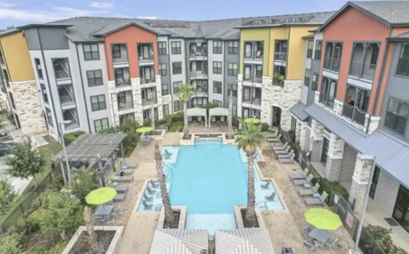 DJE Picks up 3 San Antonio Multifamily communities