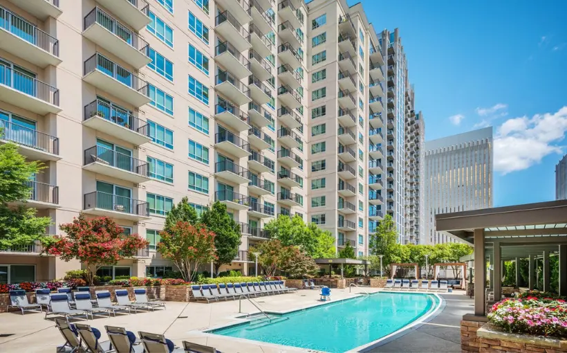 Bell Partners has purchased the Element Uptown multifamily in Charlotte, NC for $165 million.