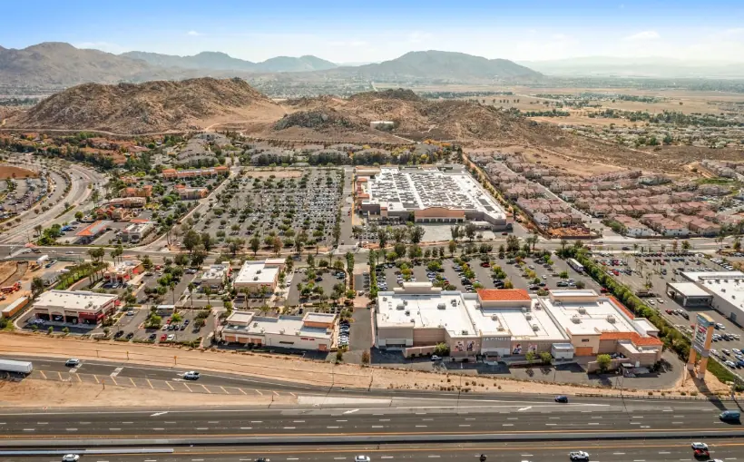 Moreno Valley Retail Center Trades for $21M