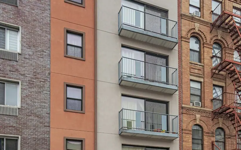 Ariel Property Advisors has arranged the sales of multifamily properties in West Harlem and Manhattan's Upper West Side
