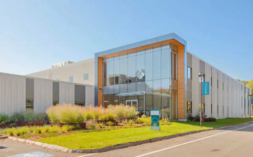Barings has purchased One Patriots Park in Bedford, MA from Jumbo Capital Incorporated for $132 million.
