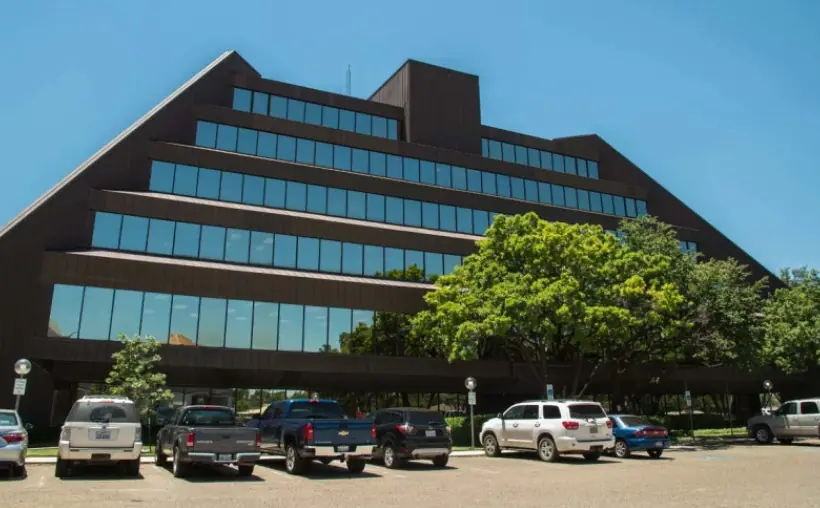 Pyramid Plaza Lubbock Gets New Local Owners