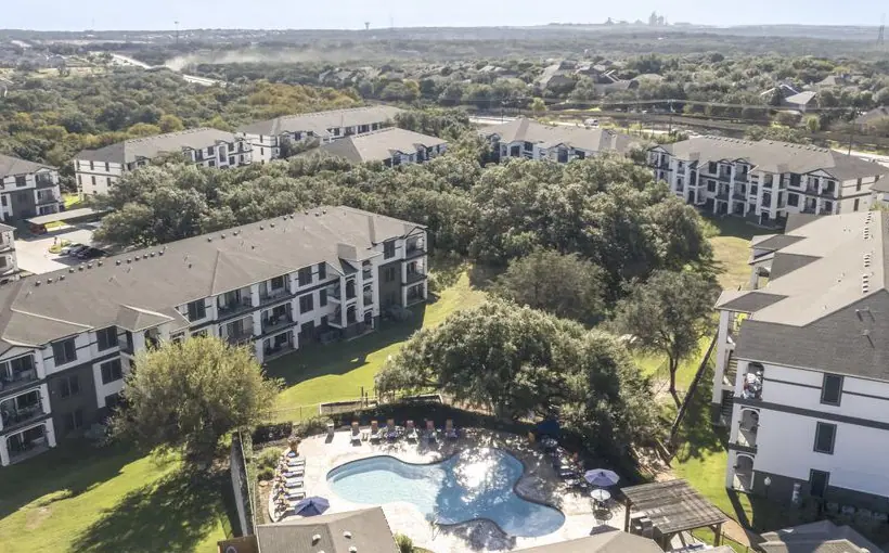 408-unit ReNew San Antonio bought by DB Capital.