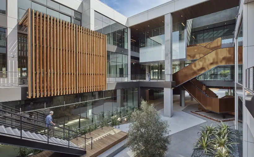 HLW Transforms Westside Macy's into Office Campus