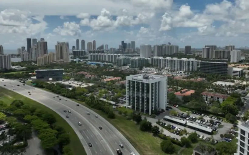 Related Group and BH Group have purchased the Aventura View office building in Miami, FL for $51 million.