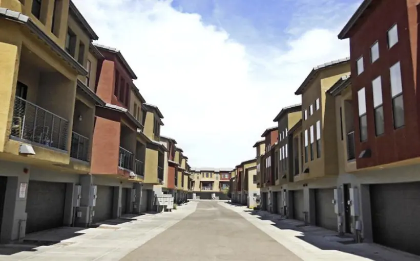 Phoenix area lofts sell for $574,324 a unit