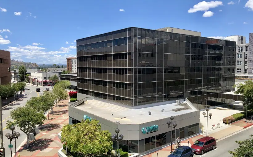 Glendale Financial Square Sells for $27.5M in a real estate transaction that was arranged by Kidder Mathews
