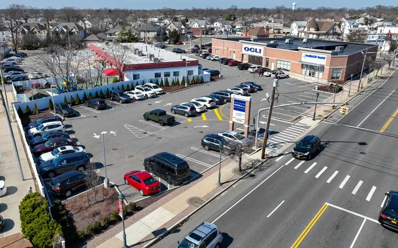 2860 Long Beach Rd. in Oceanside, NY is a fully occupied, cash-flowing medical office property that sold in a deal arranged by RIPCO Real Estate