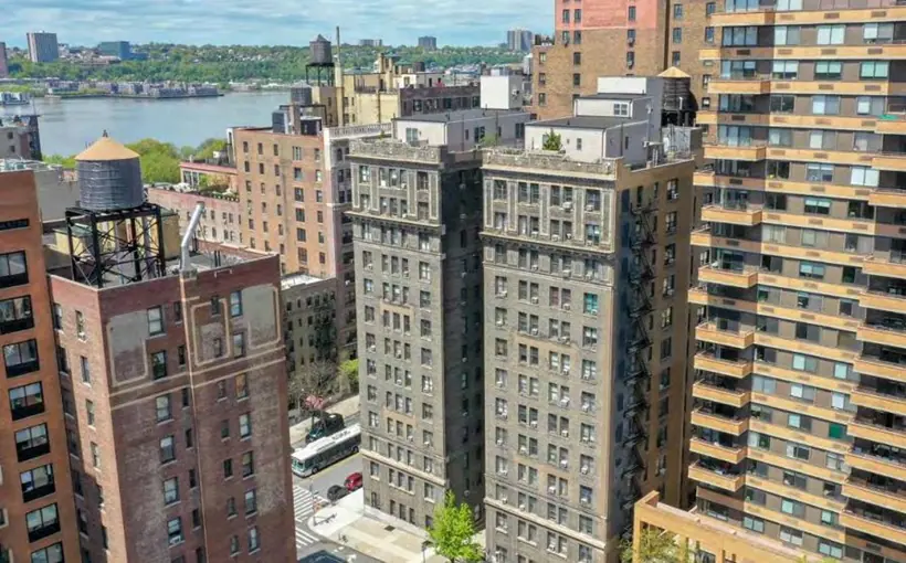 JLL's New York capital markets team arranged the sale of a prewar apartment building on Manhattan's Upper West Side