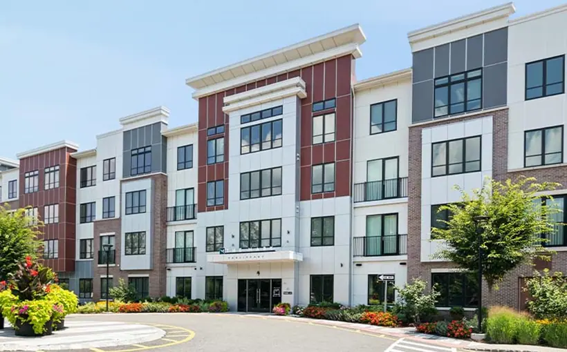 JLL Capital Markets arranged the $82.5-million sale of The Mark Parsippany apartments to The DSF Group