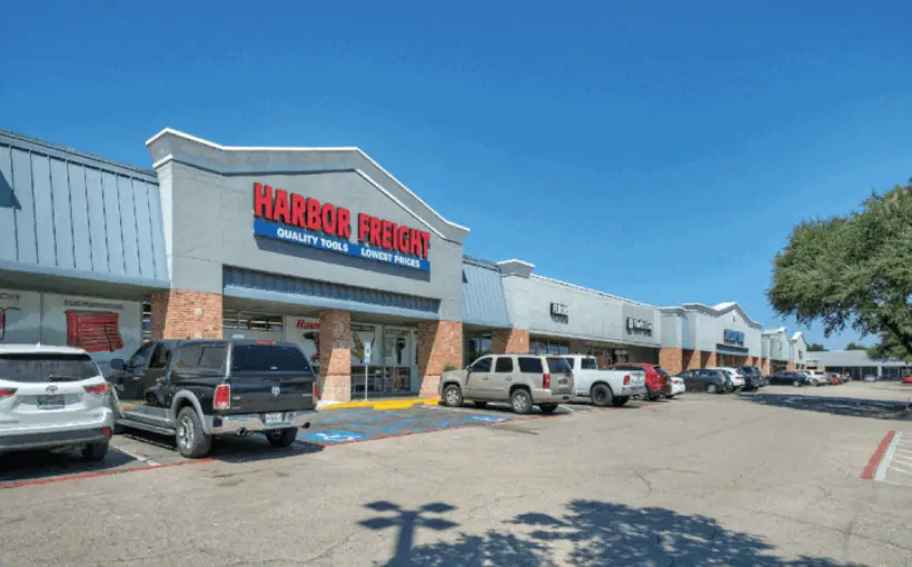 113,772 square feet Republic Square sells in Austin