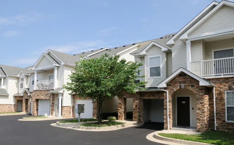 Hamilton Zanze and DCA Partners have acquired the Residences at Waterstone in Pikesville, MD.