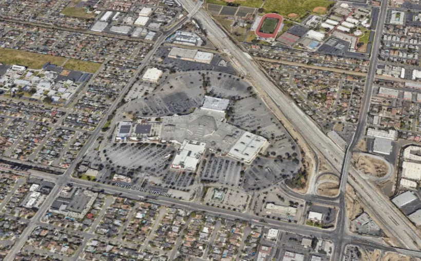 Shopoff Acquires Portion of Westminster Mall