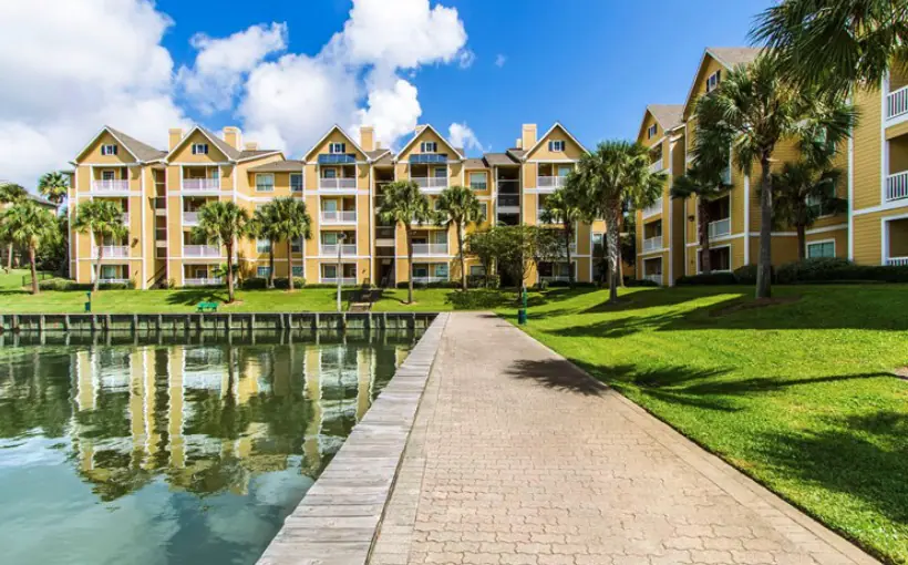 The 201-unit Moorings bought by Fogelman Properties