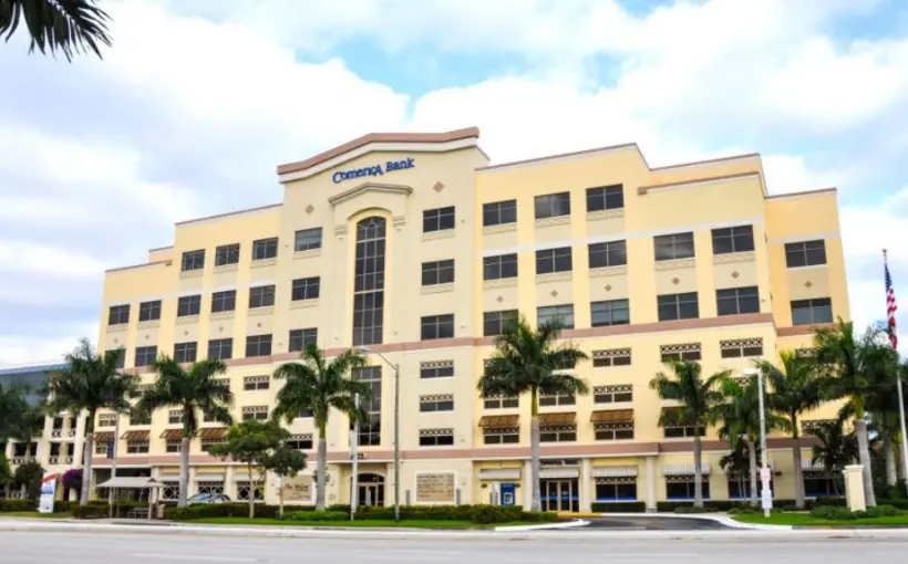 Tricera Capital and Wells Fargo have signed a lease for 25,000 square feet at the 1675 Midtown office building in Boca Raton, FL.