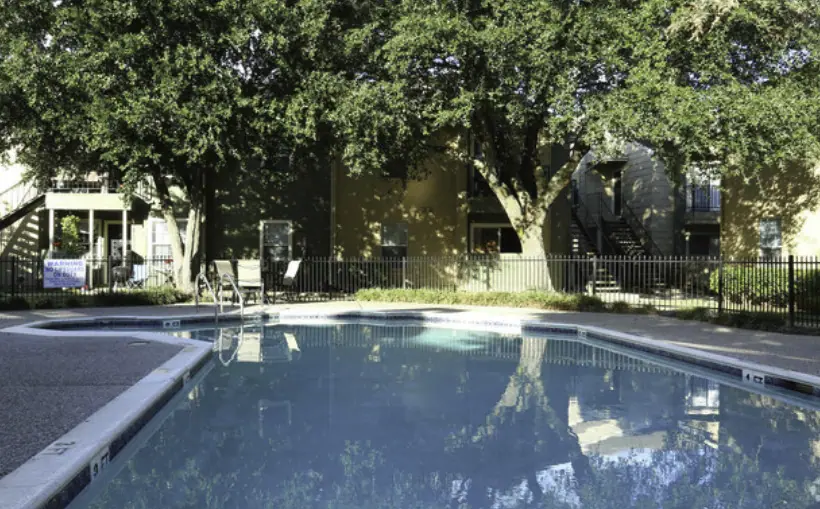 Berkadia arranges sale, financing of two Houston Apartment communities