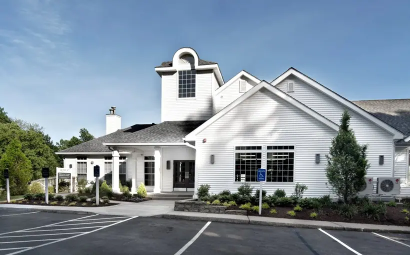 AvalonBay Communities developed this 339-unit apartment community in Trumbull, Connecticut in 1997