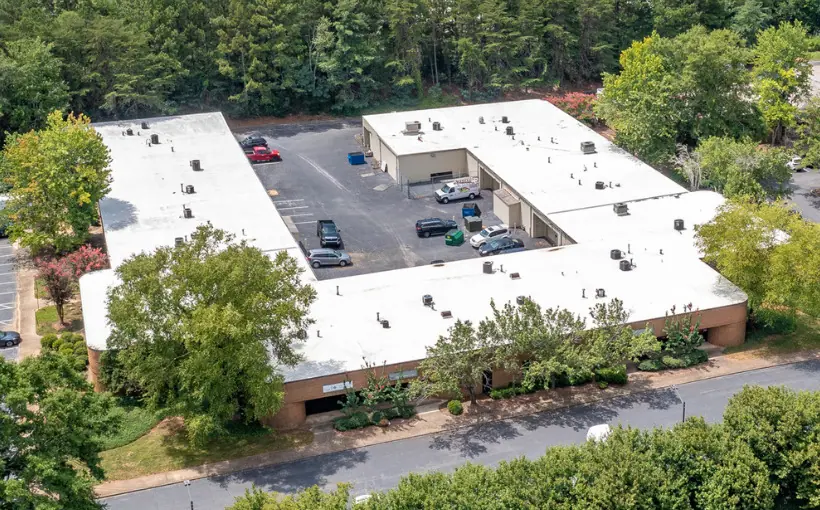 M Street Holdings and Highline Real Estate Capital have acquired Conyers Commons shopping center in Conyers, GA for $17 million.