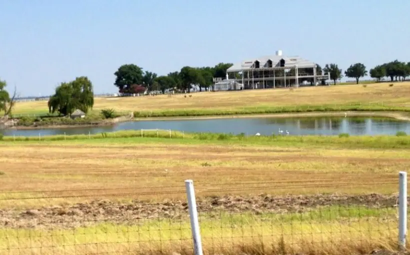 Brinkmann Ranch site for 80 unit apartment development by Trammell Crow