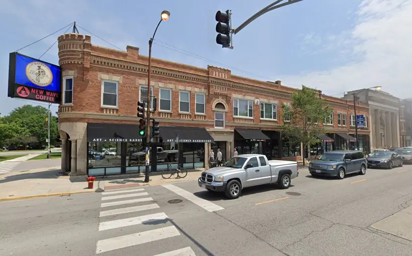 CHI 2569 N. Milwaukee Ave., Chicago, IL