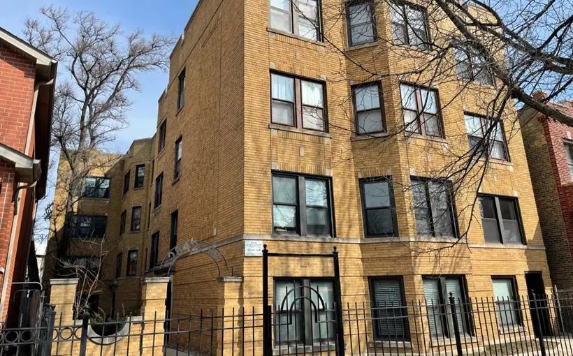 CHI 2842-2844 W. Fletcher Avondale Chicago