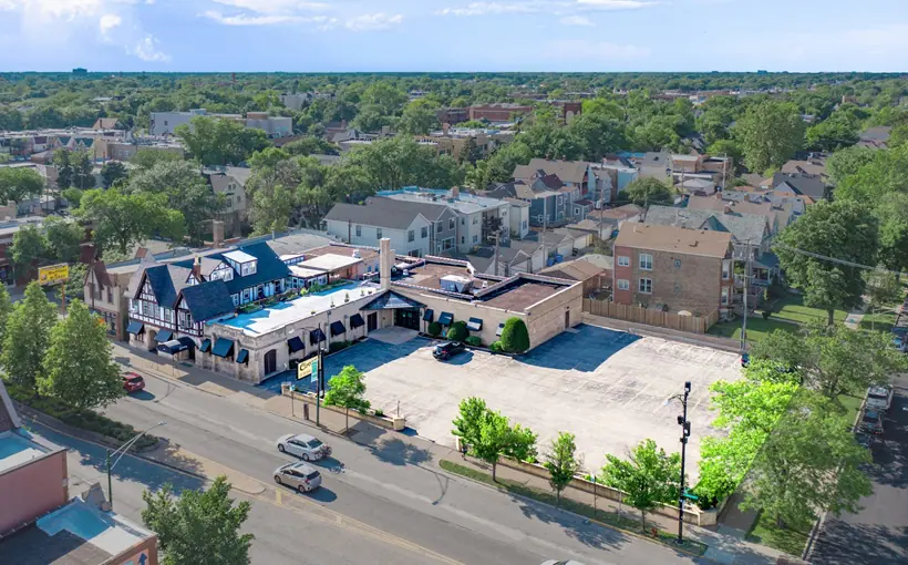 CHI Greenstone Partners 3914-3920 W. Irving Park RD. Chicago