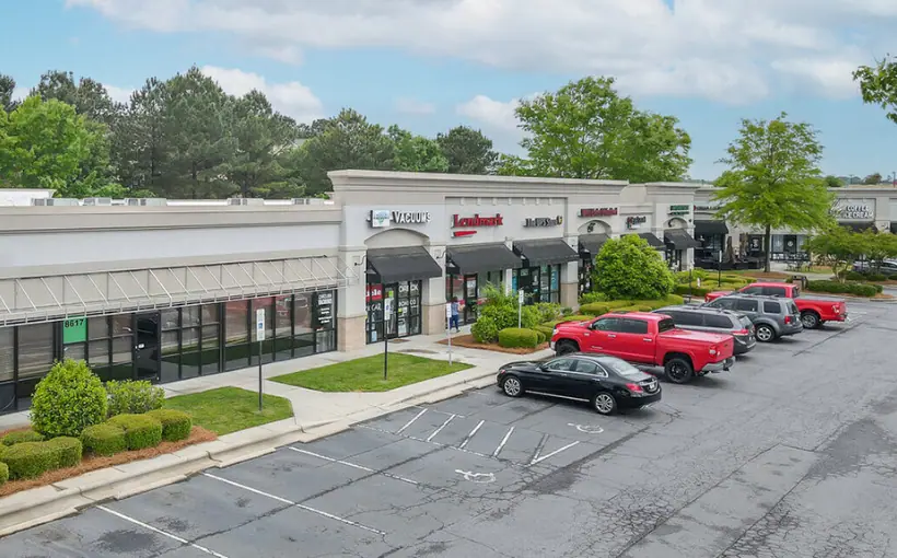 Stan Johnson Company has completed the $15.2-millon sale of the Concord Station retail center in Concord, NC.