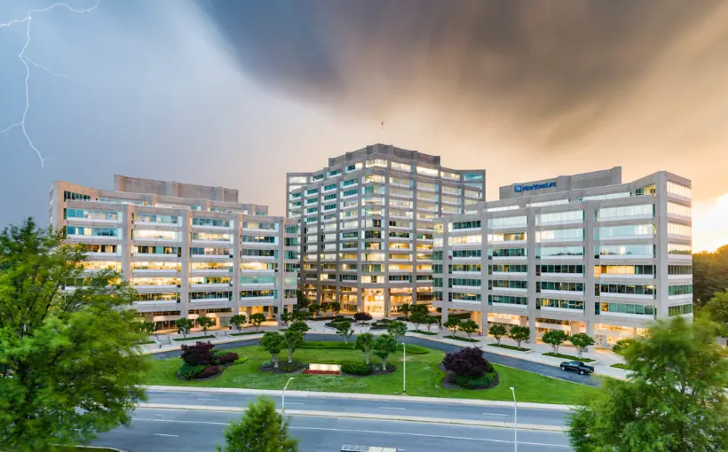 CP Group and DRA Advisors have acquired the Democracy Center campus in Bethesda, MA.