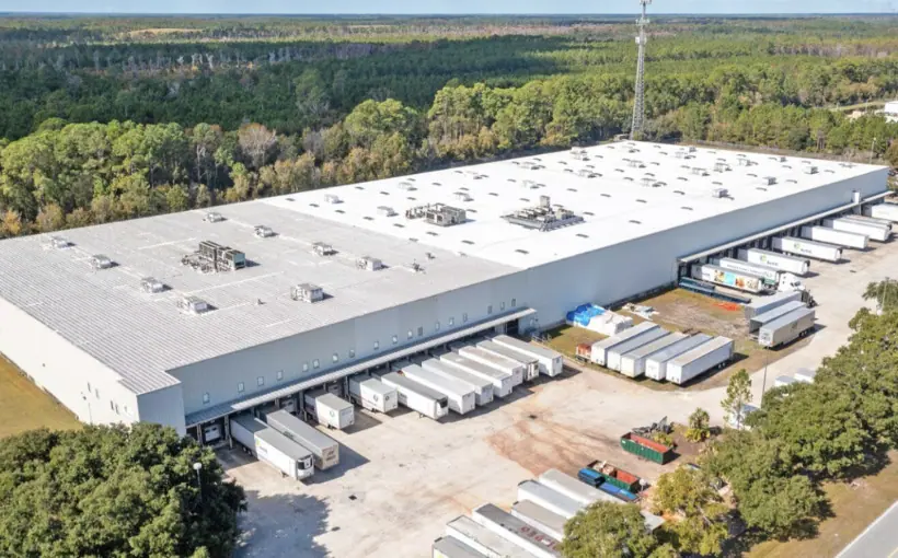 Emerald Creek Capital has sold a single-tenant industrial facility in Elkton, FL for $21.9 million.