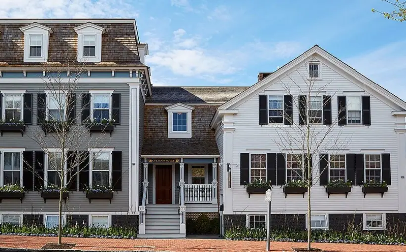 Faros Properties has secured an 11-million refinancing for the Anchor Inn and Greydon House in Nantucket, MA.