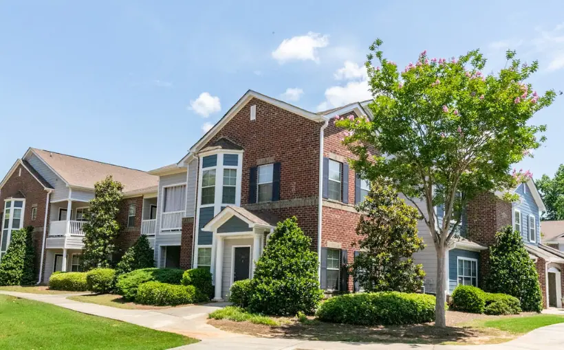 Ashcroft Capital has acquired four apartment communities totaling 1,080 homes in the Atlanta, GA metro.