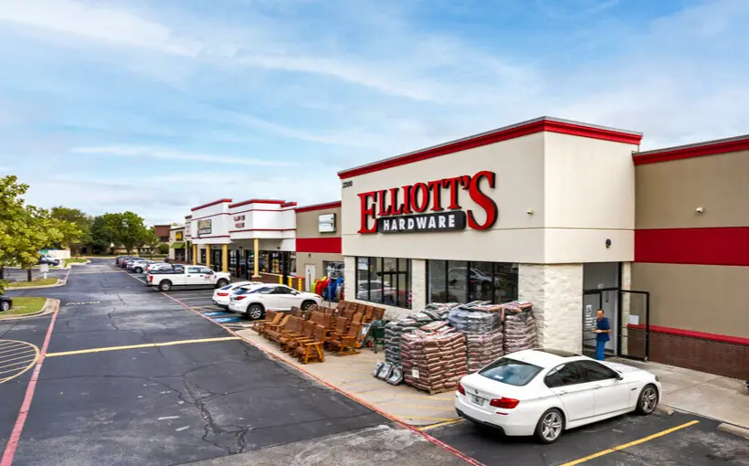 JAH Realty Picks up 6th Collin County shopping center