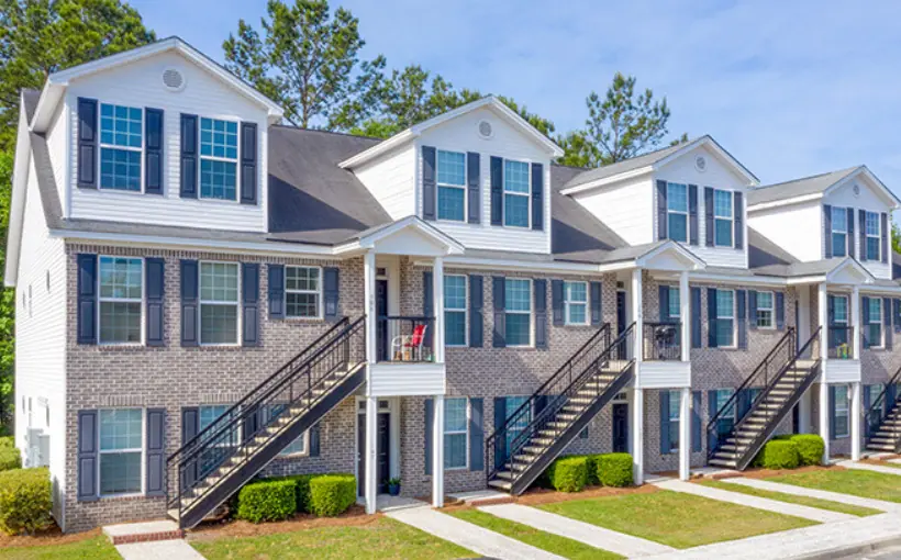 PoolerStationApartmentsPoolerGA