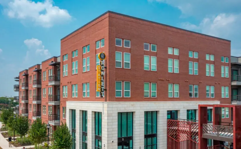 Rowlett Station sells to Civicap Investors