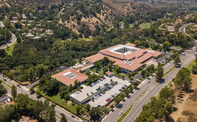Poms Downsizes in Hybrid World with New Calabasas Lease, CBRE and Colliers Arrange