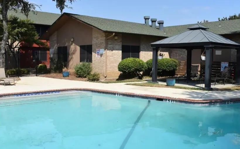 Lument provides $15.4 million acquisition loan for Denton apartments